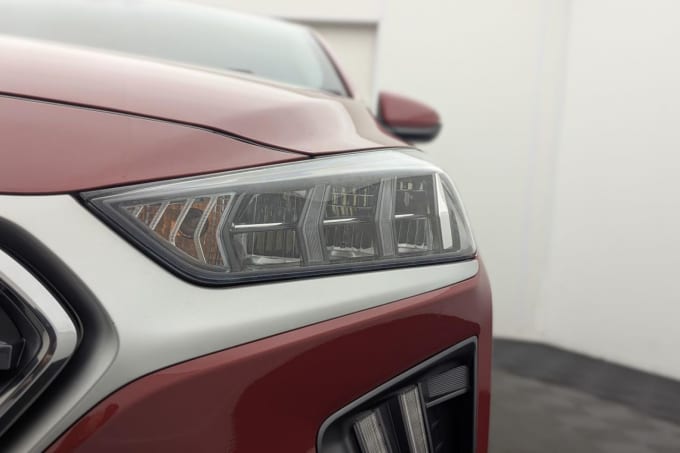 2025 Hyundai Ioniq