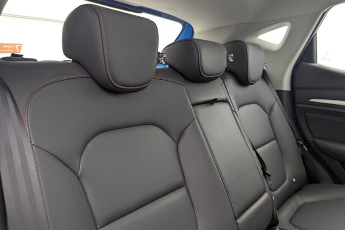 2025 Mg Mg Zs
