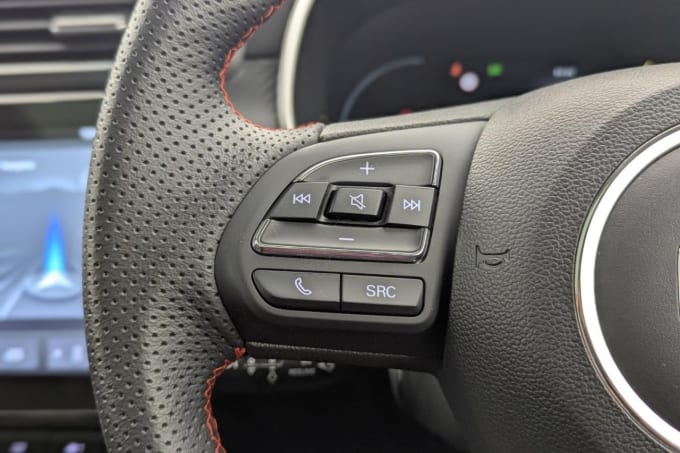 2025 Mg Mg Zs