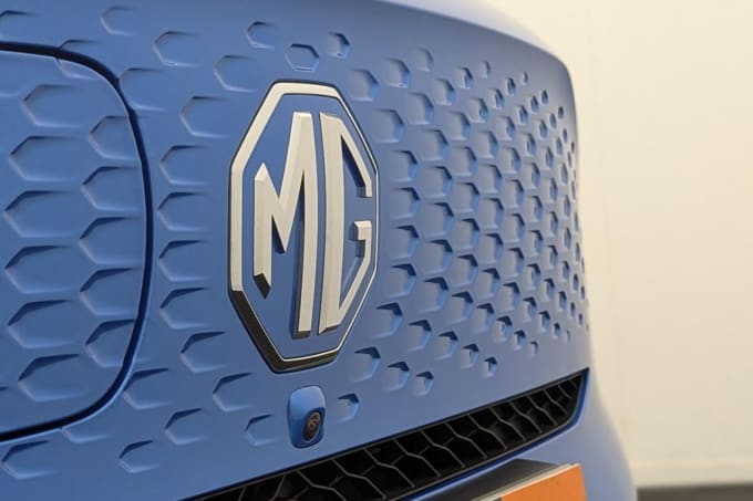 2025 Mg Mg Zs