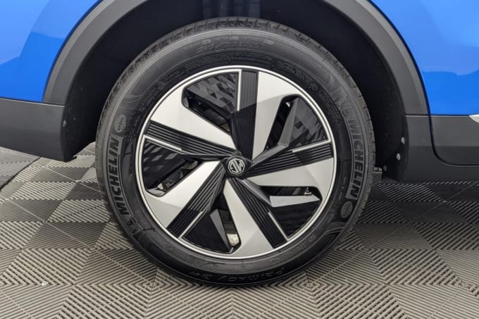 2025 Mg Mg Zs