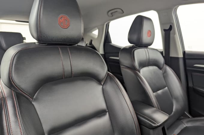 2025 Mg Mg Zs