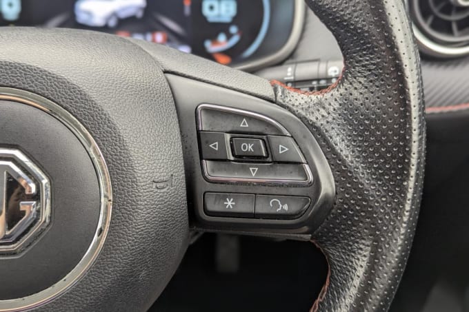 2025 Mg Mg Zs