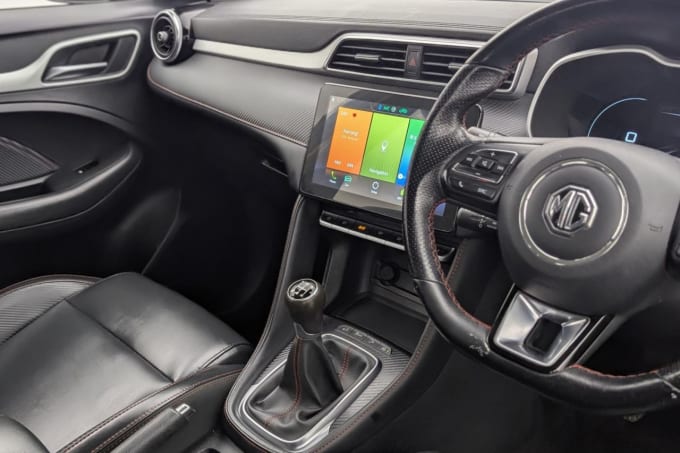 2025 Mg Mg Zs