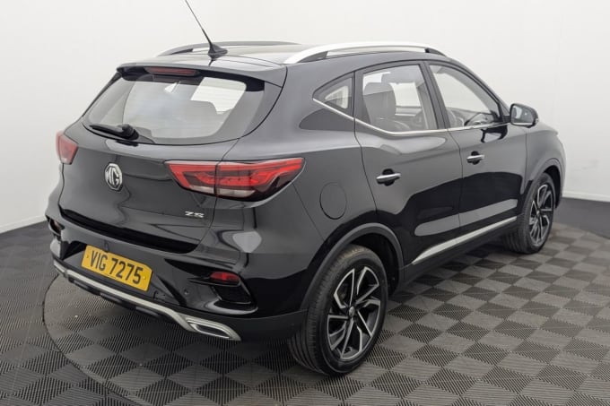 2025 Mg Mg Zs