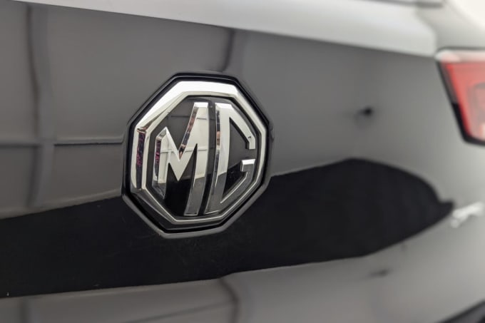 2025 Mg Mg Zs