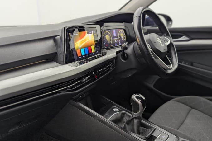 2025 Volkswagen Golf