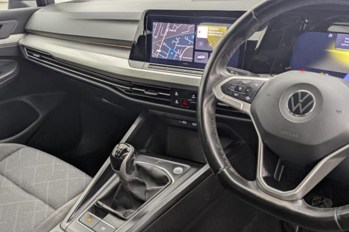 2025 Volkswagen Golf