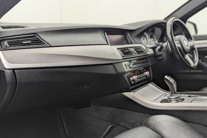 2025 BMW 5 Series