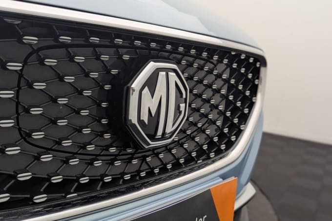 2025 Mg Mg Zs