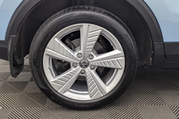 2025 Mg Mg Zs