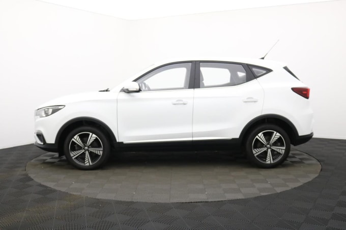 2025 Mg Mg Zs