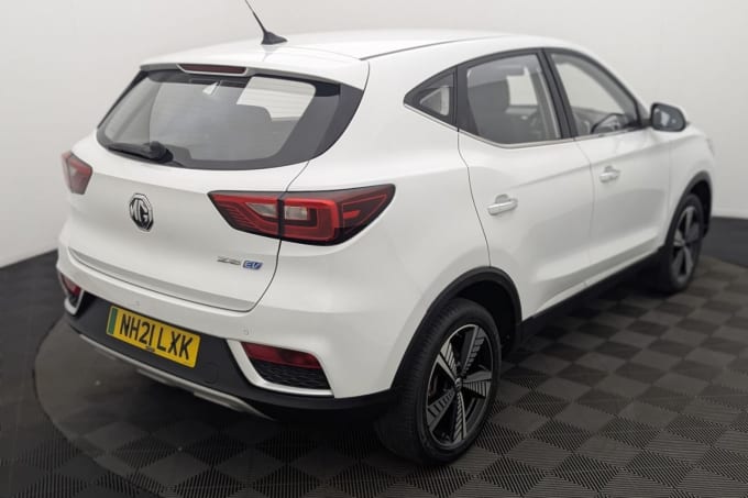 2025 Mg Mg Zs