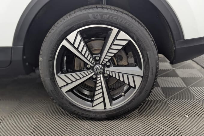 2025 Mg Mg Zs