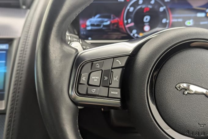 2025 Jaguar F-type