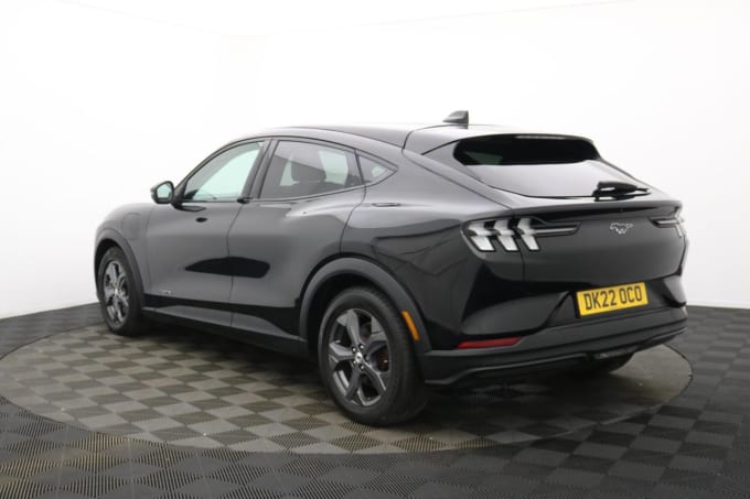 2025 Ford Mustang Mach-e