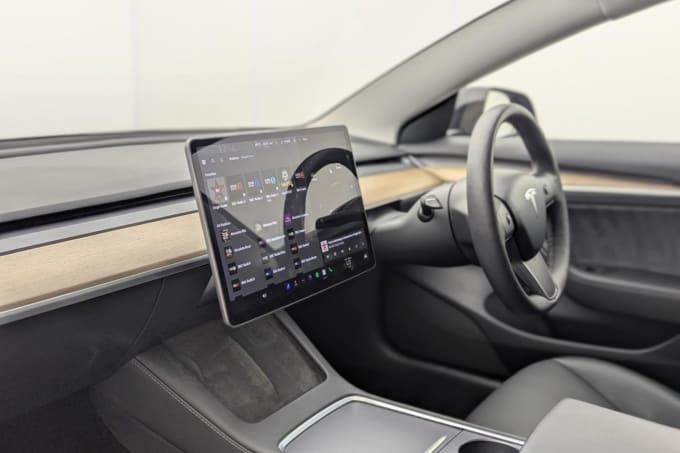 2025 Tesla Model 3