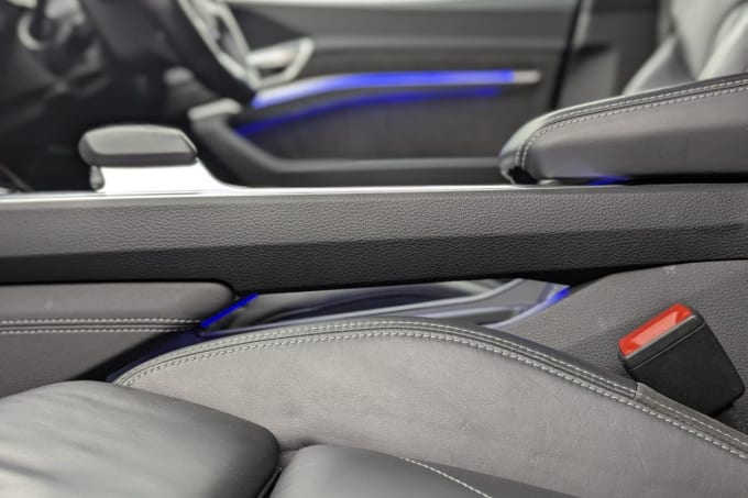 2025 Audi E-tron