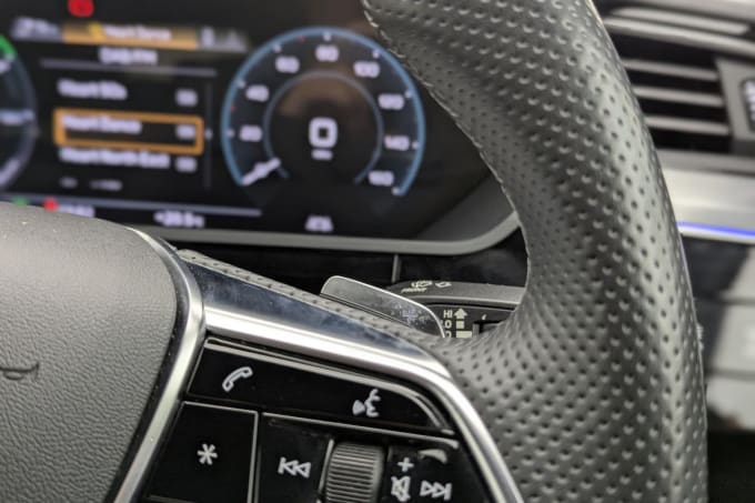 2025 Audi E-tron
