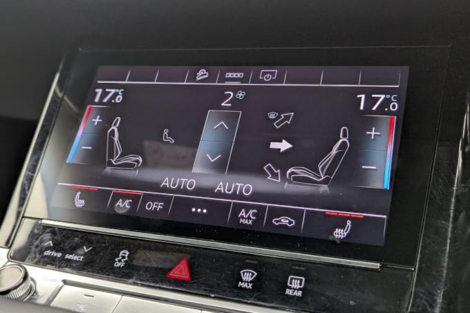2025 Audi E-tron