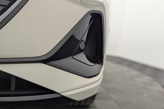2025 Audi E-tron