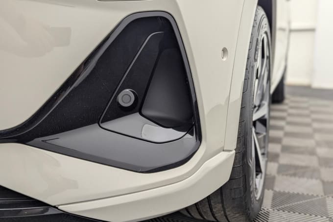 2025 Audi E-tron