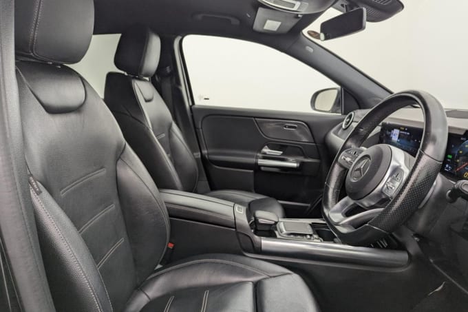 2025 Mercedes-benz Gla