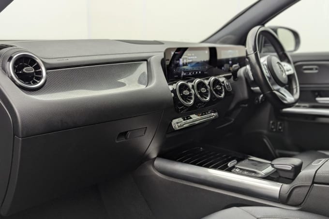 2025 Mercedes-benz Gla