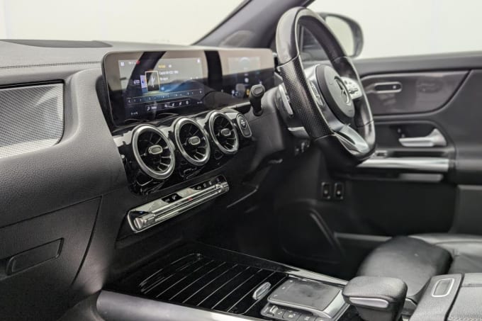 2025 Mercedes-benz Gla
