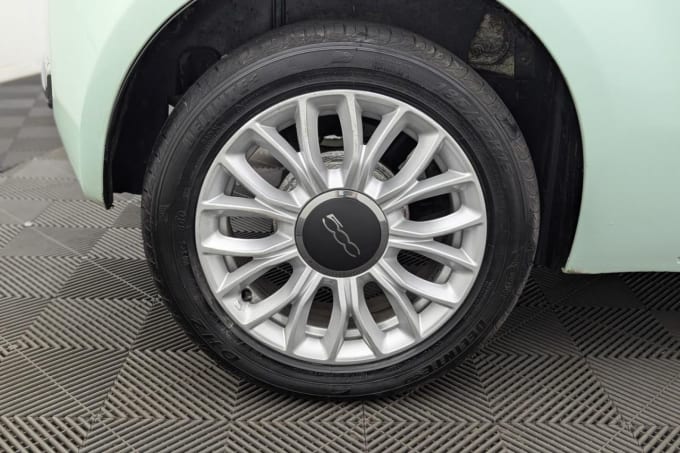 2025 Fiat 500