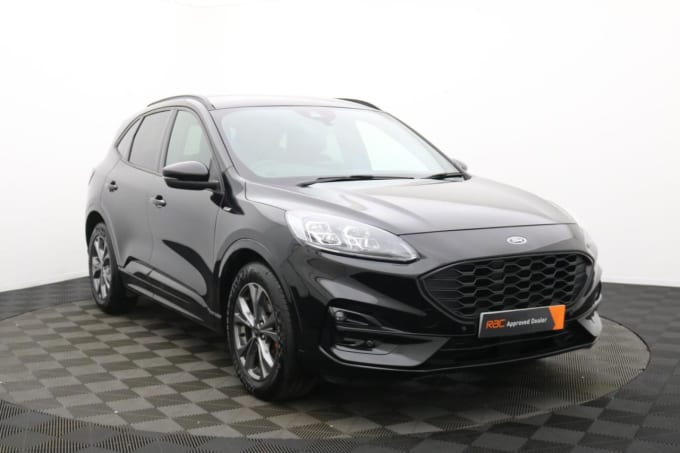2025 Ford Kuga