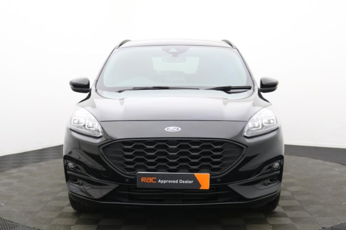 2025 Ford Kuga