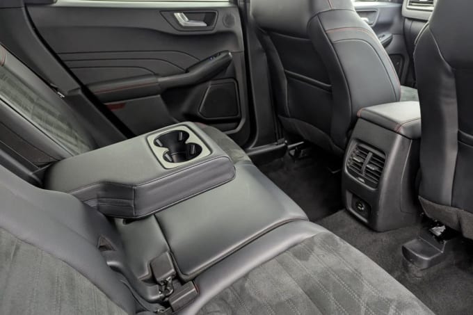 2025 Ford Kuga