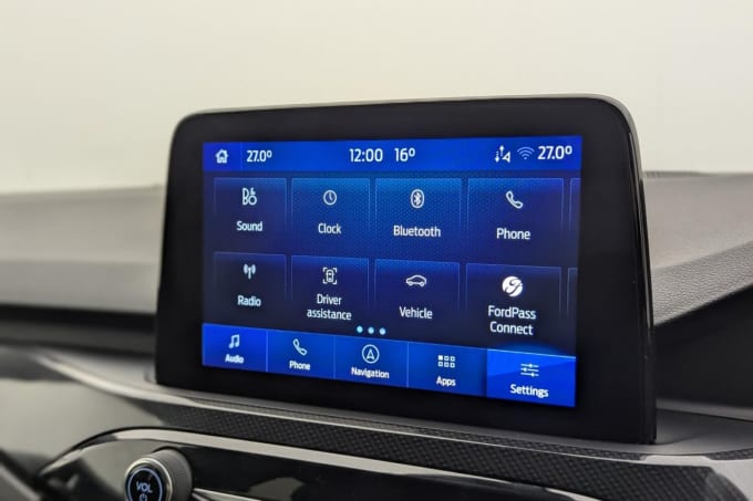 2025 Ford Kuga