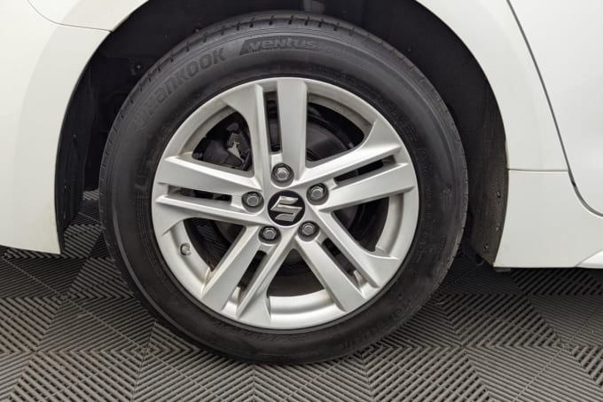 2025 Suzuki Swace