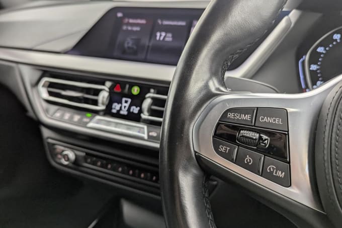 2025 BMW 1 Series