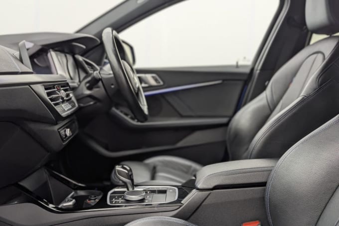 2025 BMW 1 Series