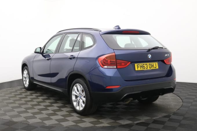 2025 BMW X1