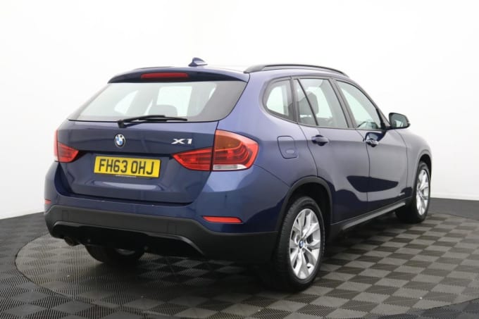 2025 BMW X1