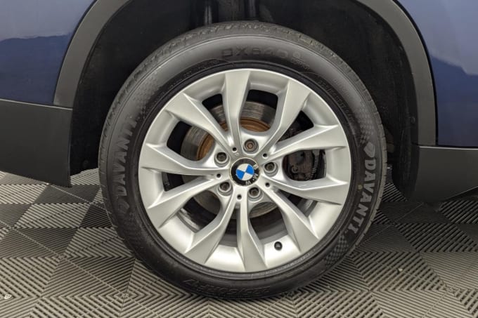 2025 BMW X1