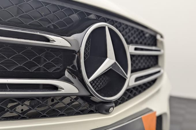 2025 Mercedes-benz Glc