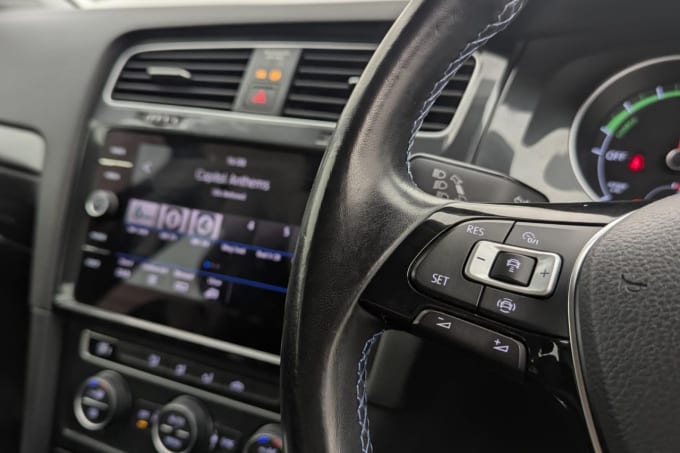 2025 Volkswagen E-golf