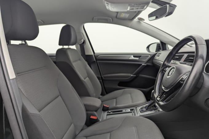 2025 Volkswagen E-golf