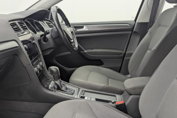 2025 Volkswagen E-golf