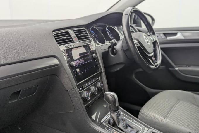 2025 Volkswagen E-golf