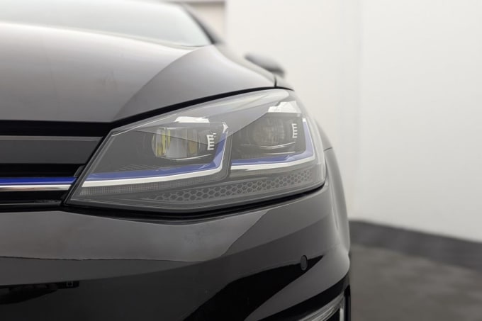 2025 Volkswagen E-golf