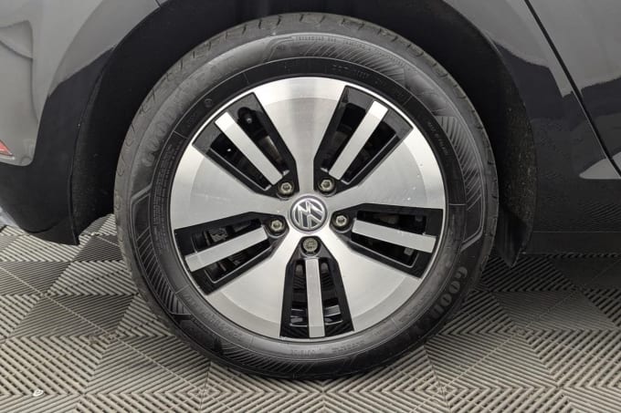 2025 Volkswagen E-golf