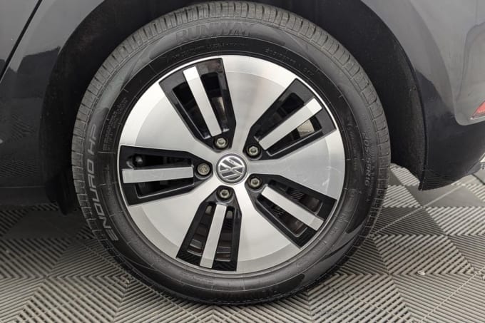 2025 Volkswagen E-golf