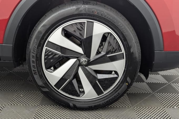 2025 Mg Mg Zs