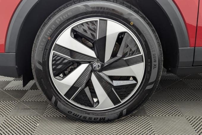 2025 Mg Mg Zs